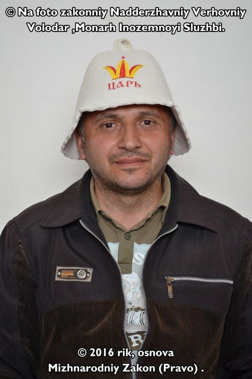 Щоб збільшити фото,то клацай на нього .